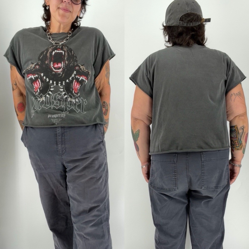 Vintage wash plus size Cerberus cropped shirt goth Large oversized boxy band tee